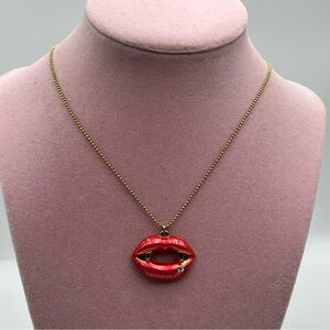Betsey Johnson Vintage Vampire Slayer BITE ME Red Lips Fangs Mouth Gold Necklace